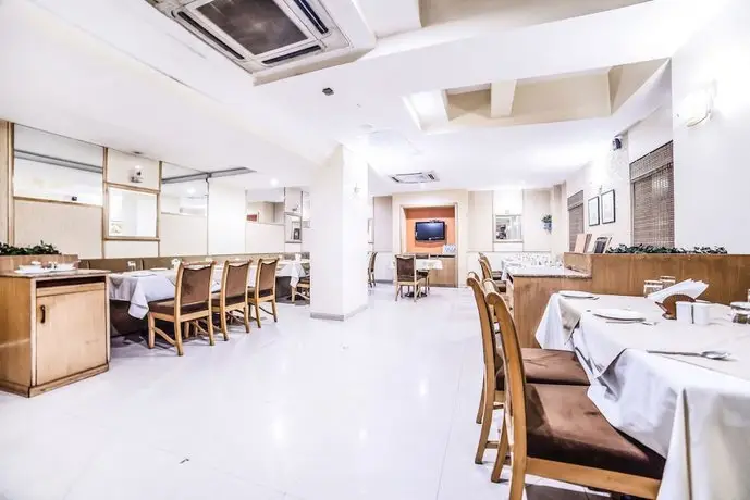 FabHotel Gandharva Shivajinagar 