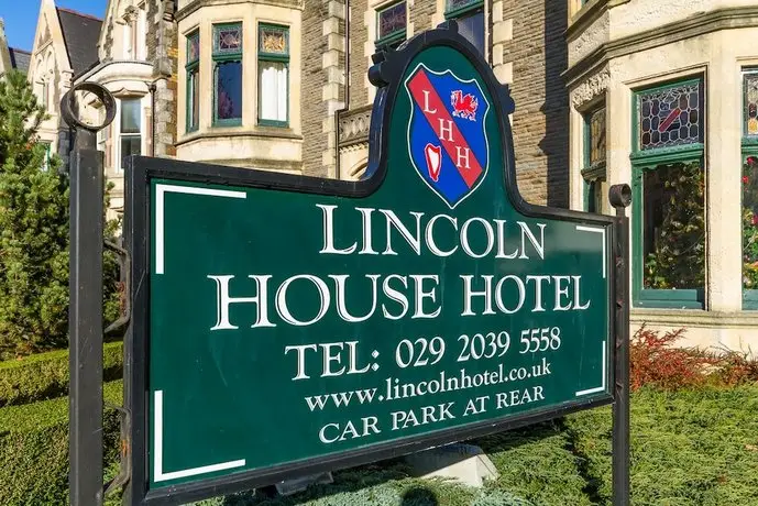 Lincoln House Private Hotel 