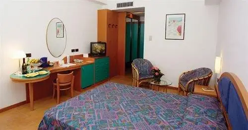 Hotel Antares Letojanni 