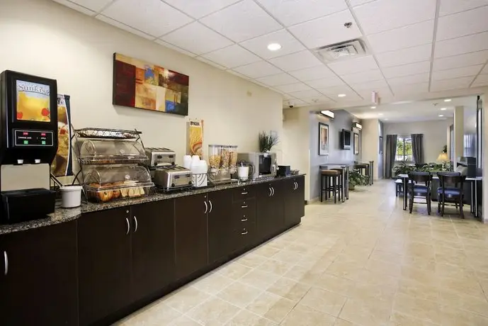 Microtel Inn and Suites Baton Rouge Airport 