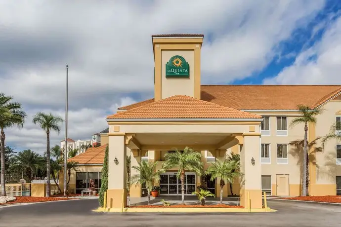 La Quinta Inn & Suites Orlando Universal Area