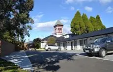 Hobart Tower Motel 