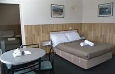 Hobart Tower Motel 