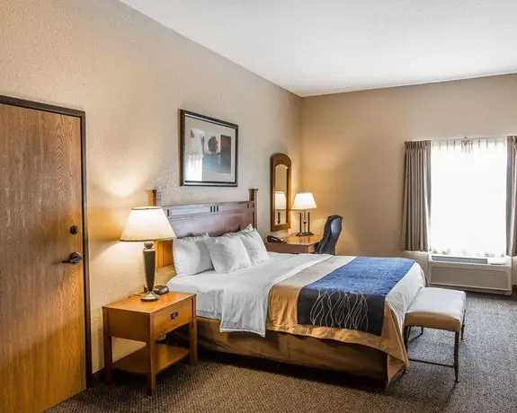 Comfort Inn & Suites Blue Ridge 