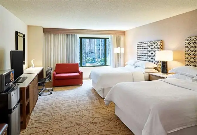 Sheraton Grand Chicago 