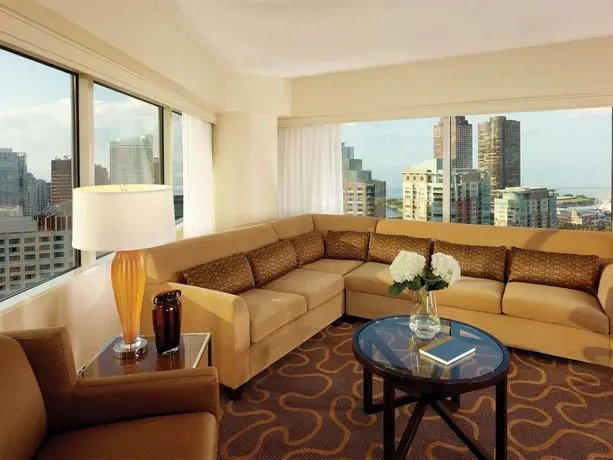 Swissotel Chicago 