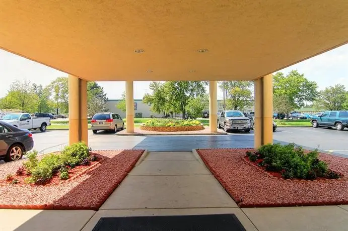 Best Western Inn & Suites Merrillville 