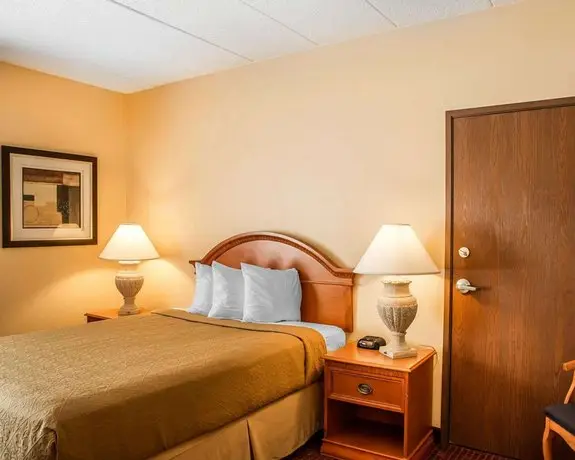 Quality Inn and Suites CVG Airport 