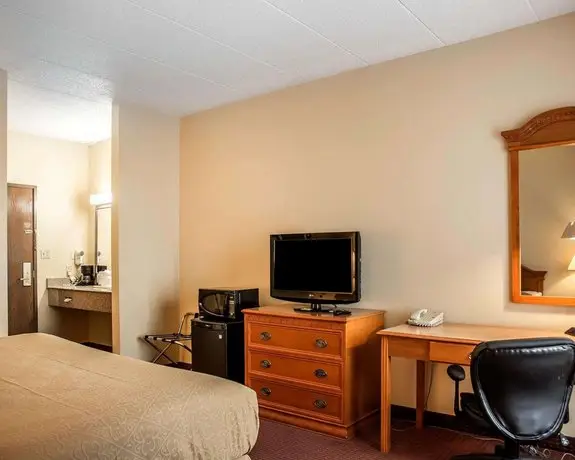 Quality Inn and Suites CVG Airport 