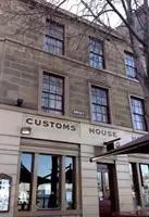 Customs House Hotel 