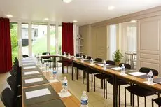 Sejours & Affaires Paris Ivry 