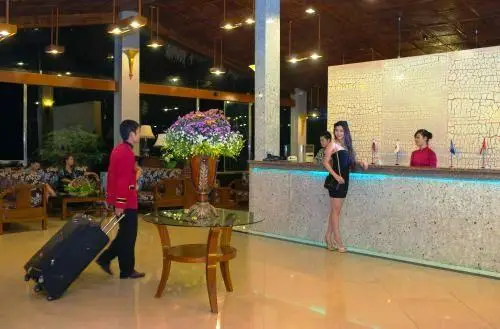 Cat Ba Island Resort & Spa 