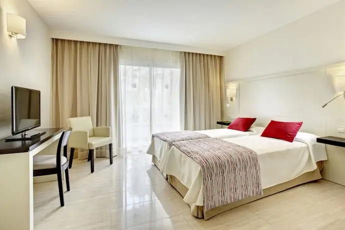 Grupotel Alcudia Suite 