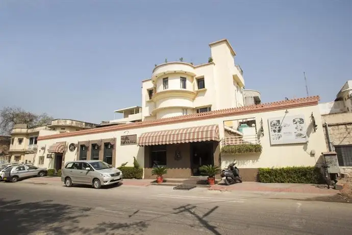 Ratnawali - A Vegetarian Heritage Hotel