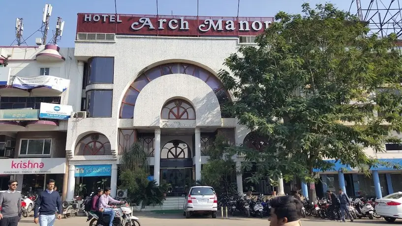 Hotel Arch Manor