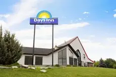 Days Inn by Wyndham Kingston 