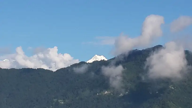 The Lindsay Himalayan Heights 