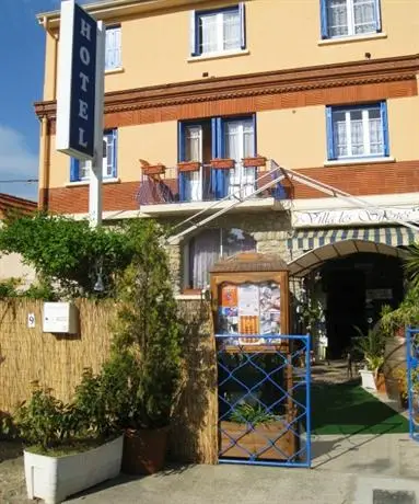 Hotel - Villa Les Sirenes 