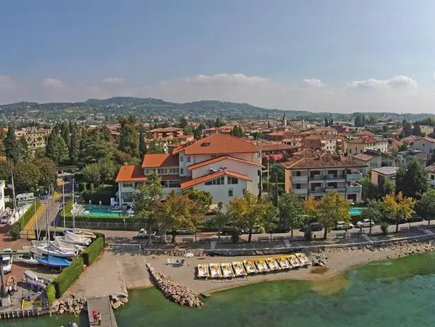 Hotel Nettuno Bardolino 