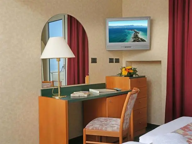 Hotel Nettuno Bardolino 