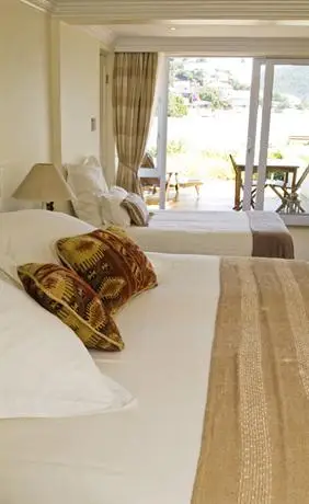 Amanzi Island Lodge 