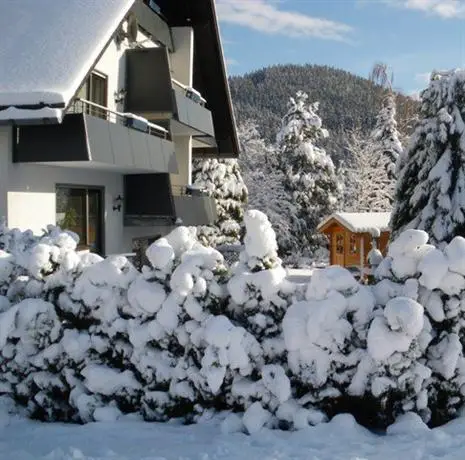 Landhaus Meran Ferienwohnungen 