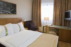 Holiday Inn Helsinki-Vantaa Airport 