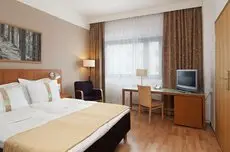 Holiday Inn Helsinki-Vantaa Airport 