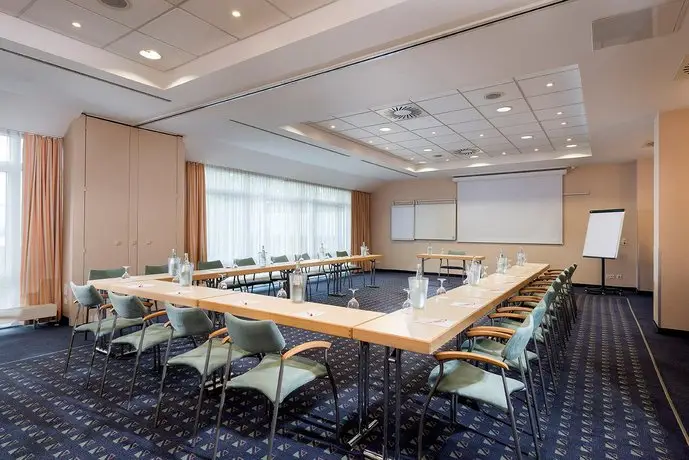 Ramada by Wyndham Hannover 