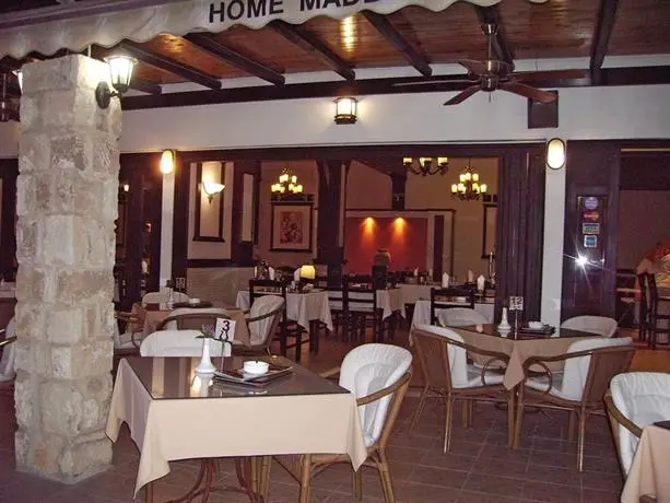 Tasmaria Aparthotel 