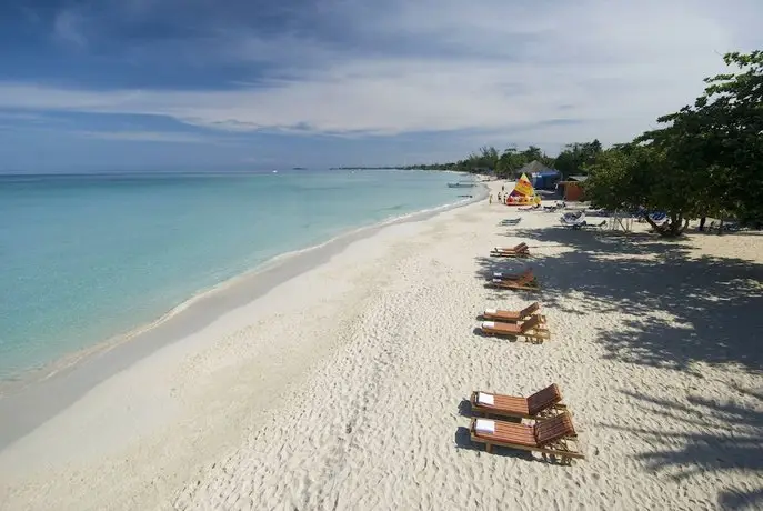 Grand Pineapple Beach Negril 