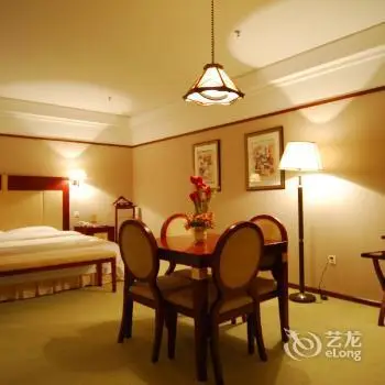 Wuzhou Garden Hotel 