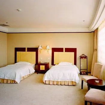 Wuzhou Garden Hotel 