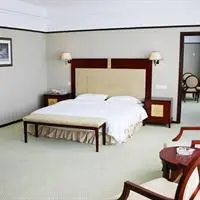 Wuzhou Garden Hotel 