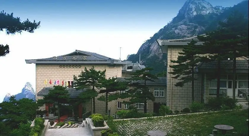 Huangshan Baiyun Hotel