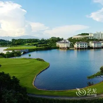 Lakefront Golf Club and Resort