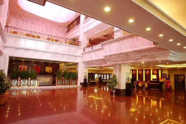 Luoyang Aviation Hotel