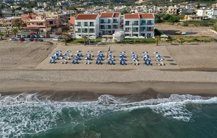 Iperion Beach Hotel 