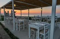 Iperion Beach Hotel 