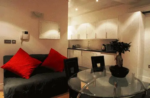 London Let Serviced Apartments 