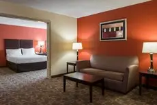 Holiday Inn Express & Suites Lexington Downtown Area-Keeneland 