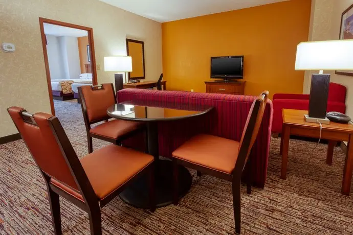 Drury Inn & Suites Indianapolis Northeast 