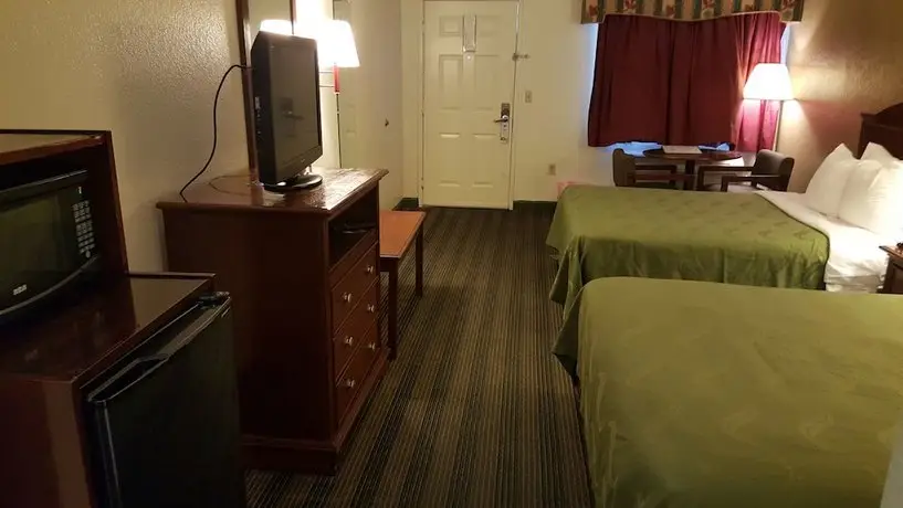 Quality Inn Mobile 