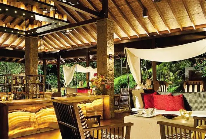 Four Seasons Resort Seychelles 