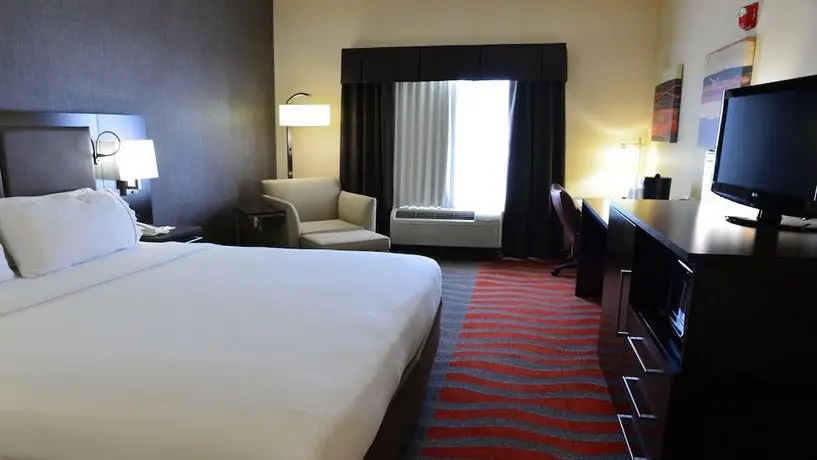 Holiday Inn Express Hotel & Suites Dayton-Centerville 