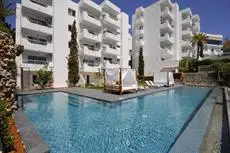 Ferrera Beach Apartments 