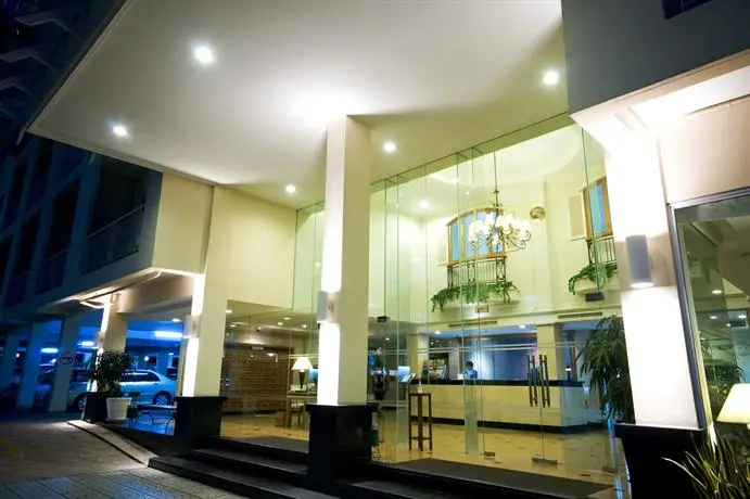 Karavel House Hotel and Serviced Apartments Sriracha 