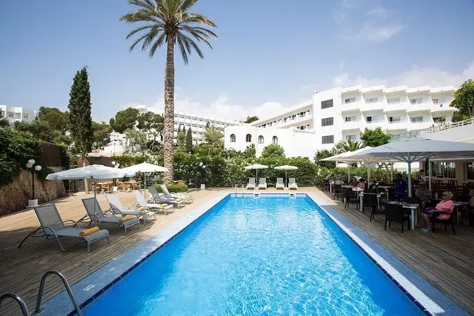 Gavimar Cala Gran Hotel and Apartments