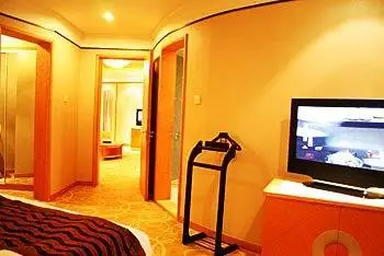 Days Hotel And Suites Jiaozuo 