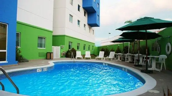 Holiday Inn Express & Suites Toluca Zona Aeropuerto